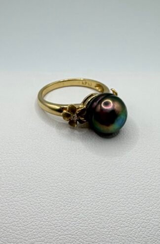 Tahitian Pearl and Natural Diamond 14k Ring