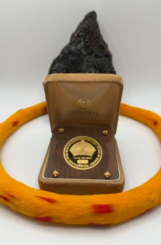 1983 Hawaii Gold 1 oz Kalakaua Centennial Crown Medal Proof with original Royal Hawaiian Mint display box (RARE)