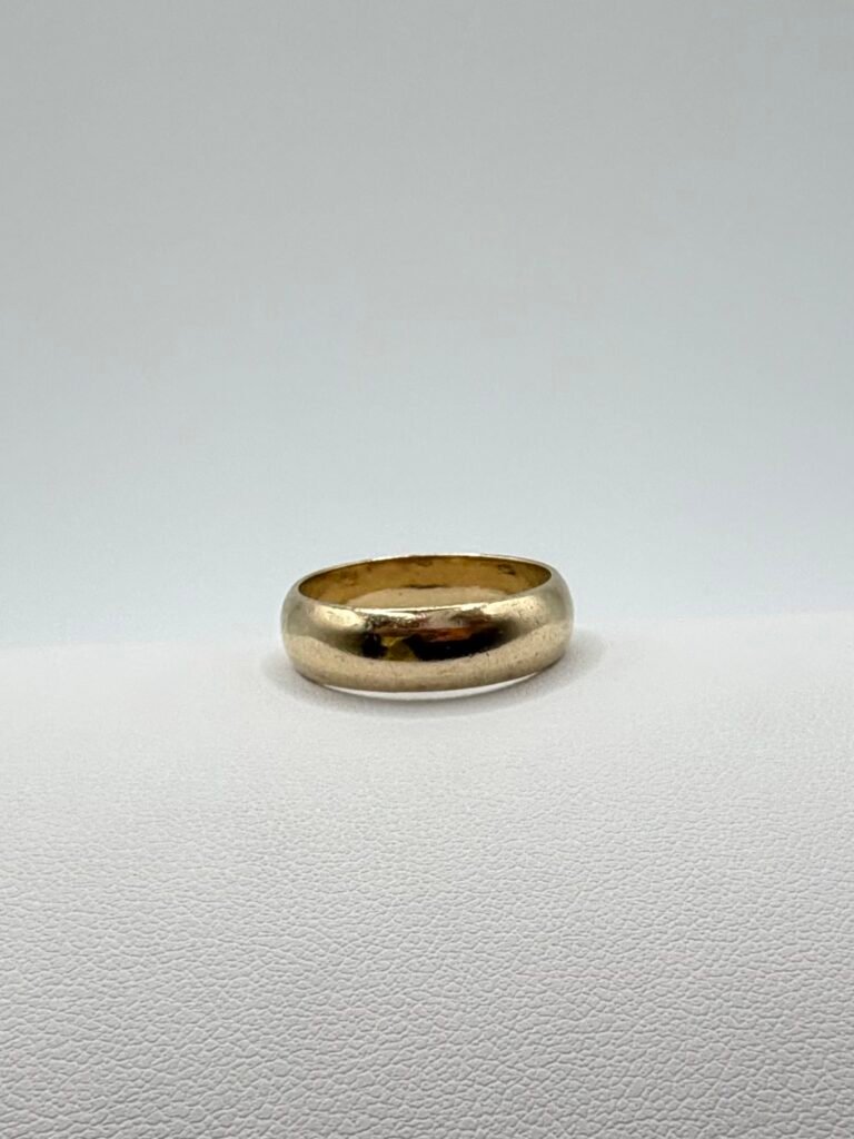 6.5mm Comfort Fit 14k Band - Size 9.75