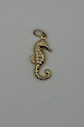 Seahorse Pendant (14K Gold)