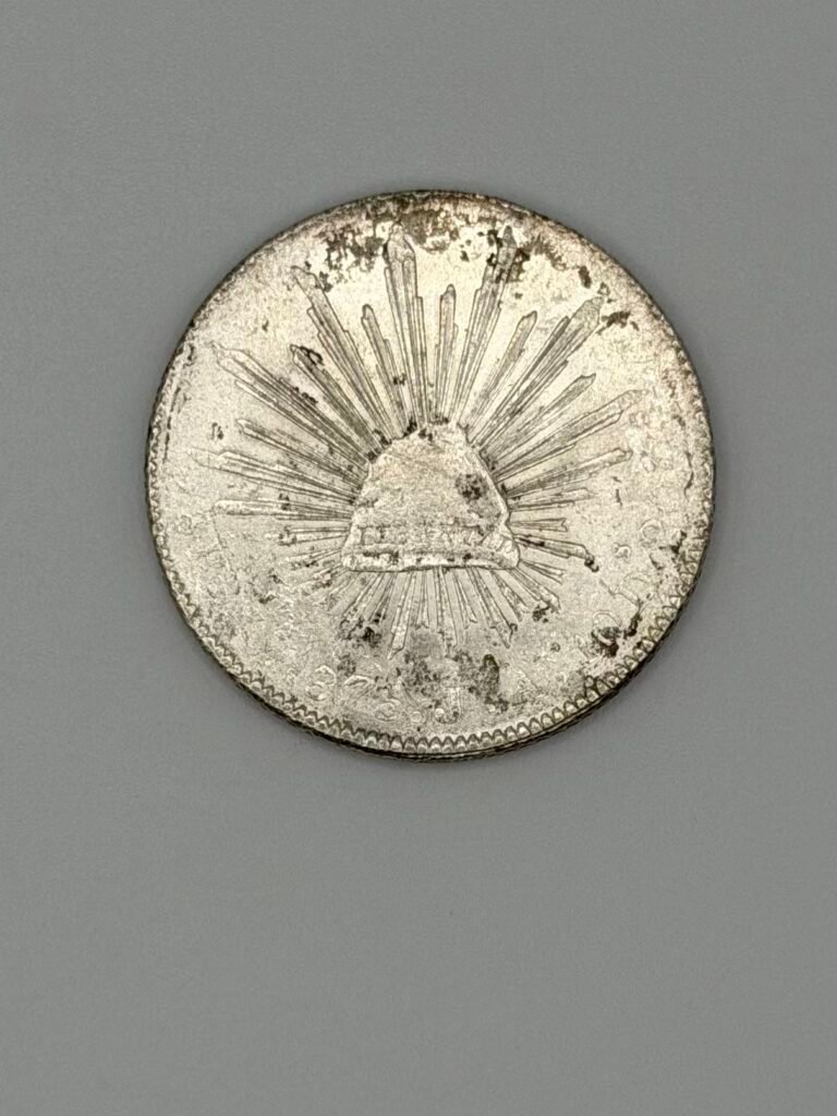 Mexico Silver 8 Reales Cap & Rays XF (ASW .7859 oz)