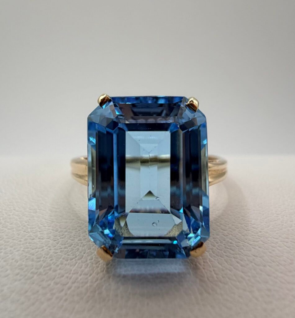 14k Yellow Gold Emerald Cut Blue Topaz Solitaire Cocktail Ring 9.0CTW Size 10