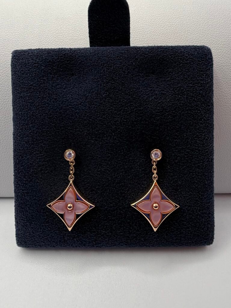 (Louis Vuitton) Color Blossom BB Star Earrings, Pink Gold, Natural Pink Mother-of-Pearl and Diamonds