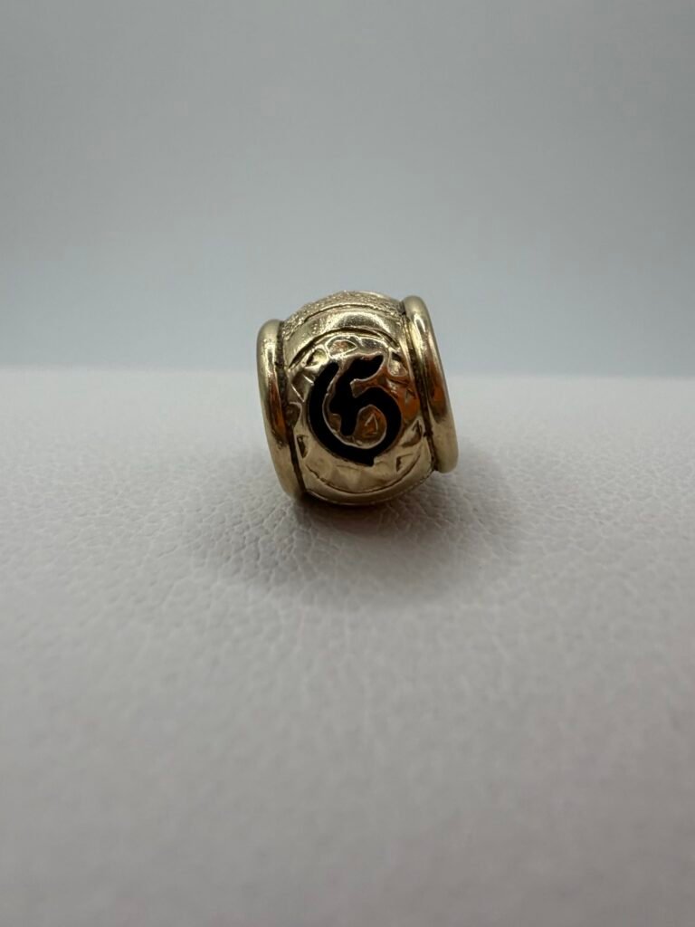 6mm x 7.2mm Tube Barrel Hawaiian Heirloom Pendant Letter G (14K Gold)