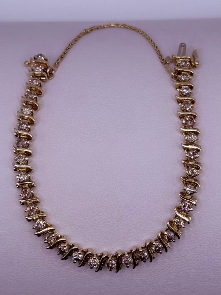 14k Solid Gold and Natural Diamond Tennis Bracelet (8 Carat Total Weight) 4mm Round Stones