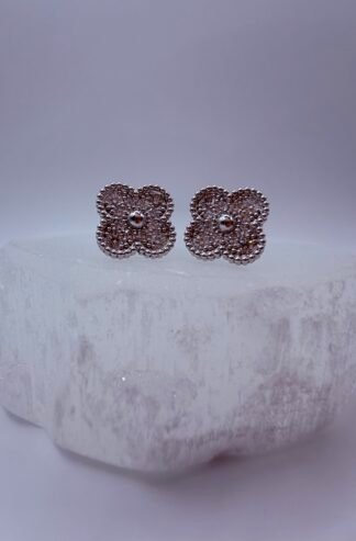 (Van Cleef & Arpels) Vintage Alhambra Earrings White Gold & Diamonds