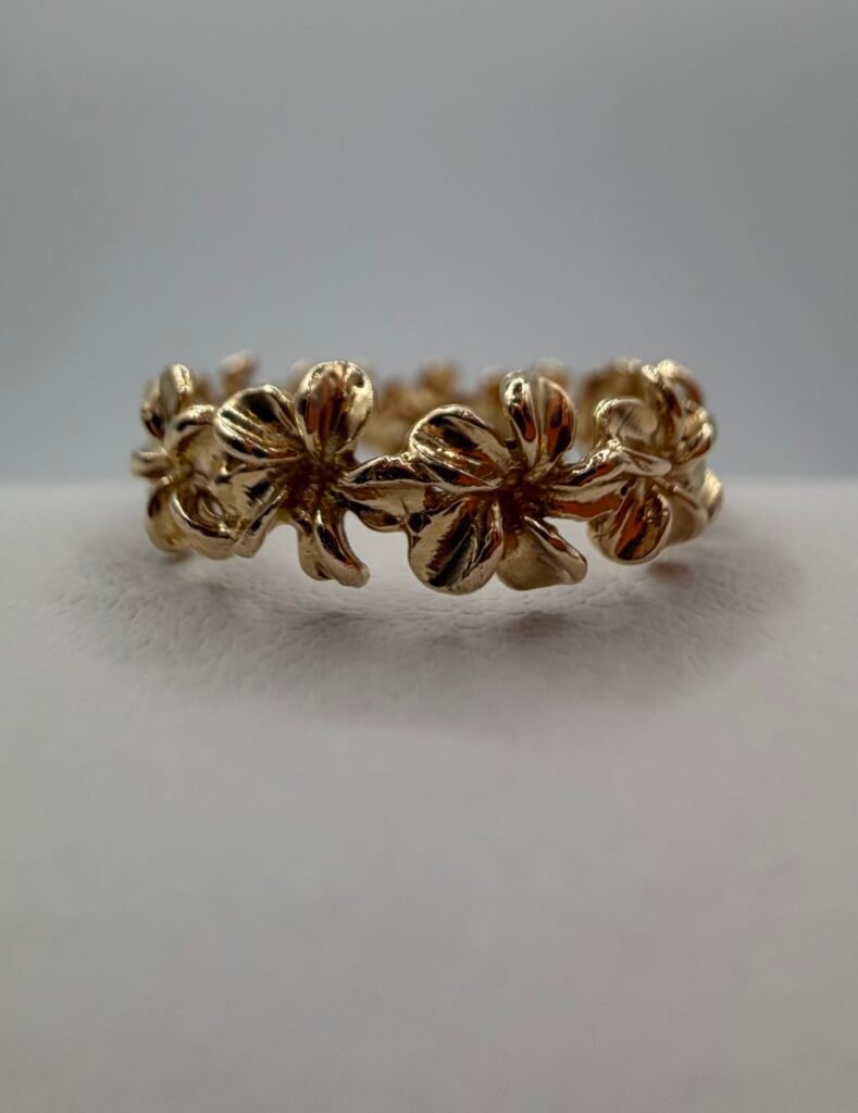 Plumeria Eternity 14k Gold Band - Size 5.25